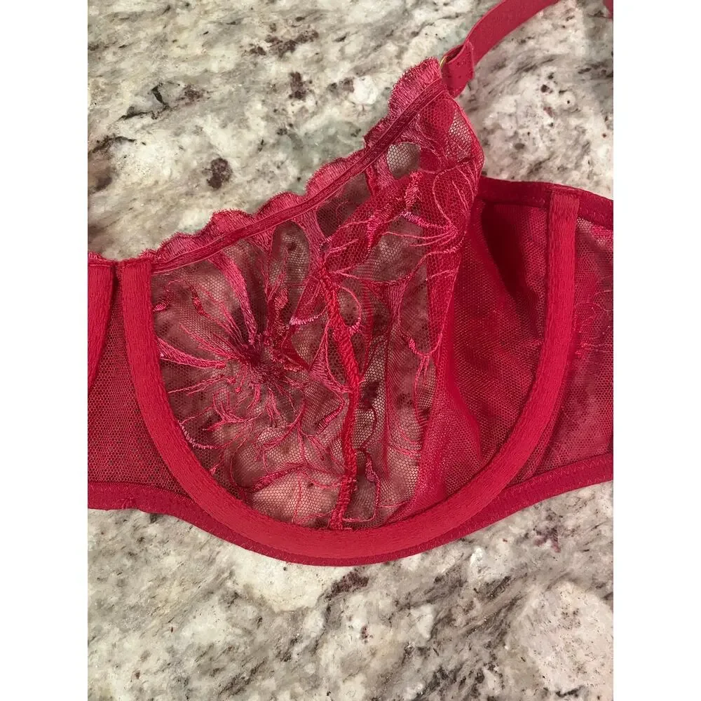Chantelle $125 Fleur Demi Lace Floral Bra in Red Candy Apple Size 34DD